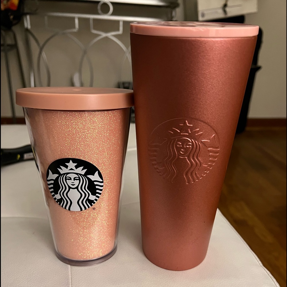1 Starbucks cup